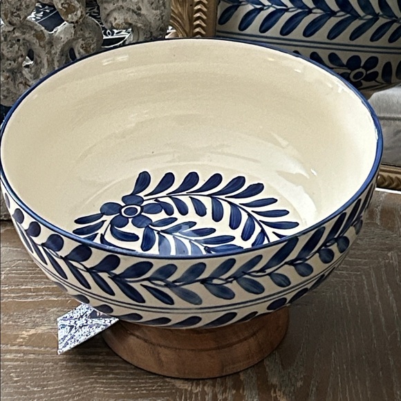NEW! Shabby Chic Mediterranean Blue Vine Wood Pedestal Serving Bowl - Picture 6 of 7